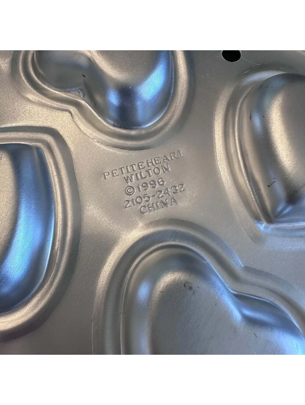 Wilton vintage 1996